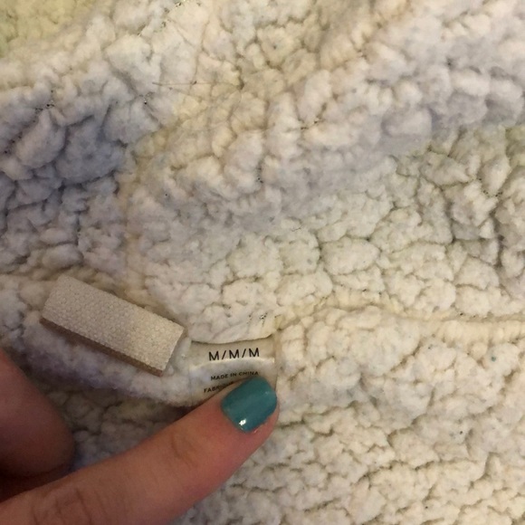 Roxy Sweater - Picture 3 of 4